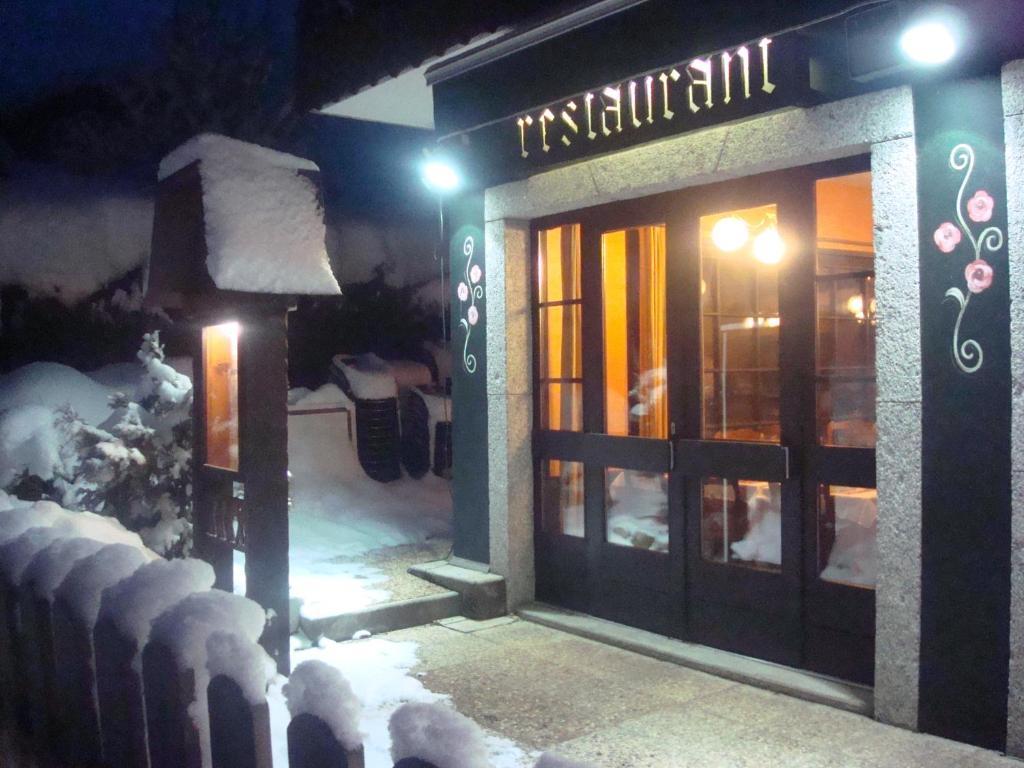 Auberge Du Mont Rond Montriond Exterior foto